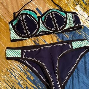 Stylish Navy Black Green and White Stitching Women's Bikini